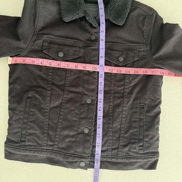 Levi's Original Sherpa Trucker Jacket Original Sherpa Trucker Jacket Black Denim - Picture 12 of 12